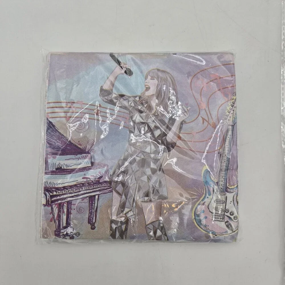 Taylor Swift‎ Party Decor Plates Napkins Table Cover 41 Pcs